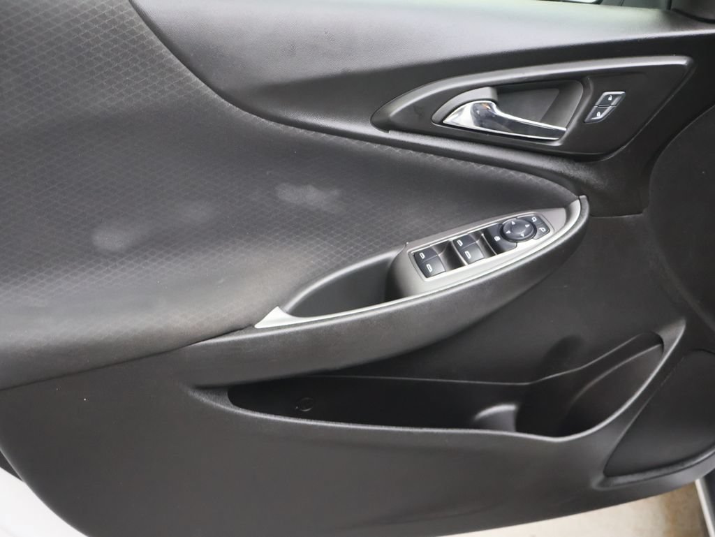 Used 2024 Chevrolet Malibu LS FWD image 15