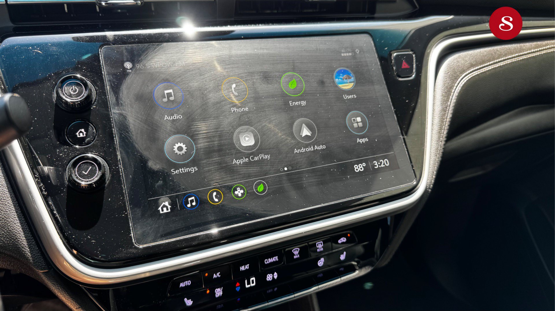 Used 2022 Chevrolet Bolt LT FWD image 16
