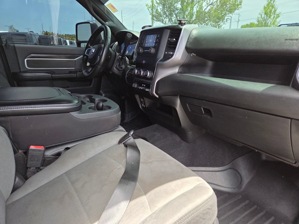 Used 2023 RAM 3500 Big Horn w/ Protection Group AWD/4WD image 14