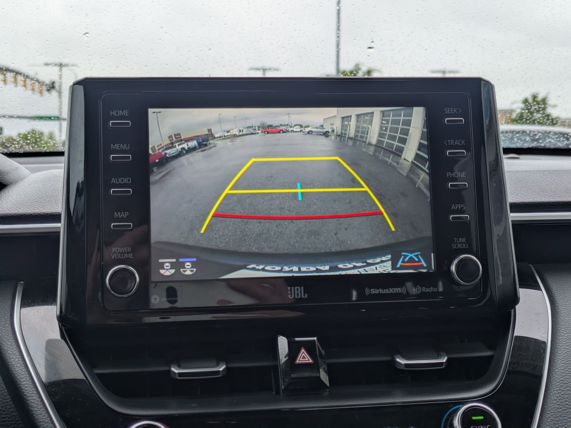 Used 2022 Toyota Corolla Cross XLE w/ Convenience Package AWD/4WD image 27