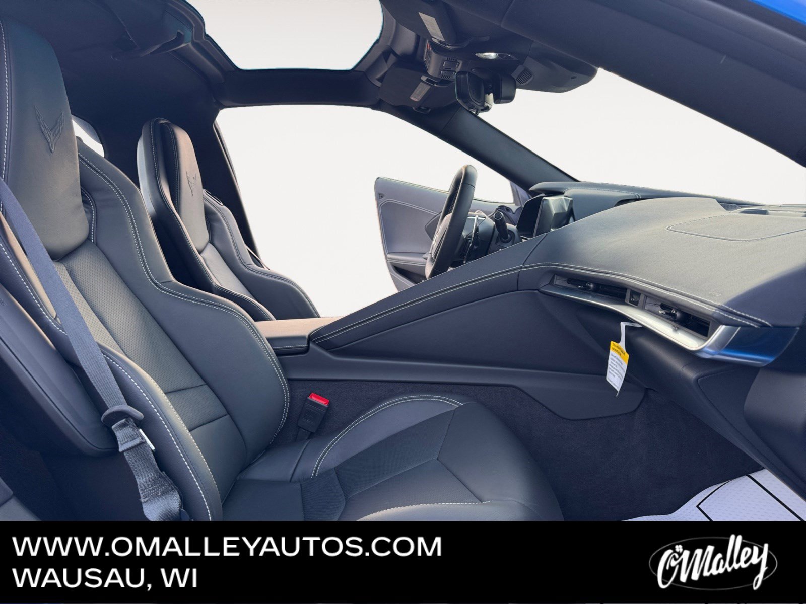 Used 2025 Chevrolet Corvette Stingray Coupe w/ Z51 Performance Package image 13