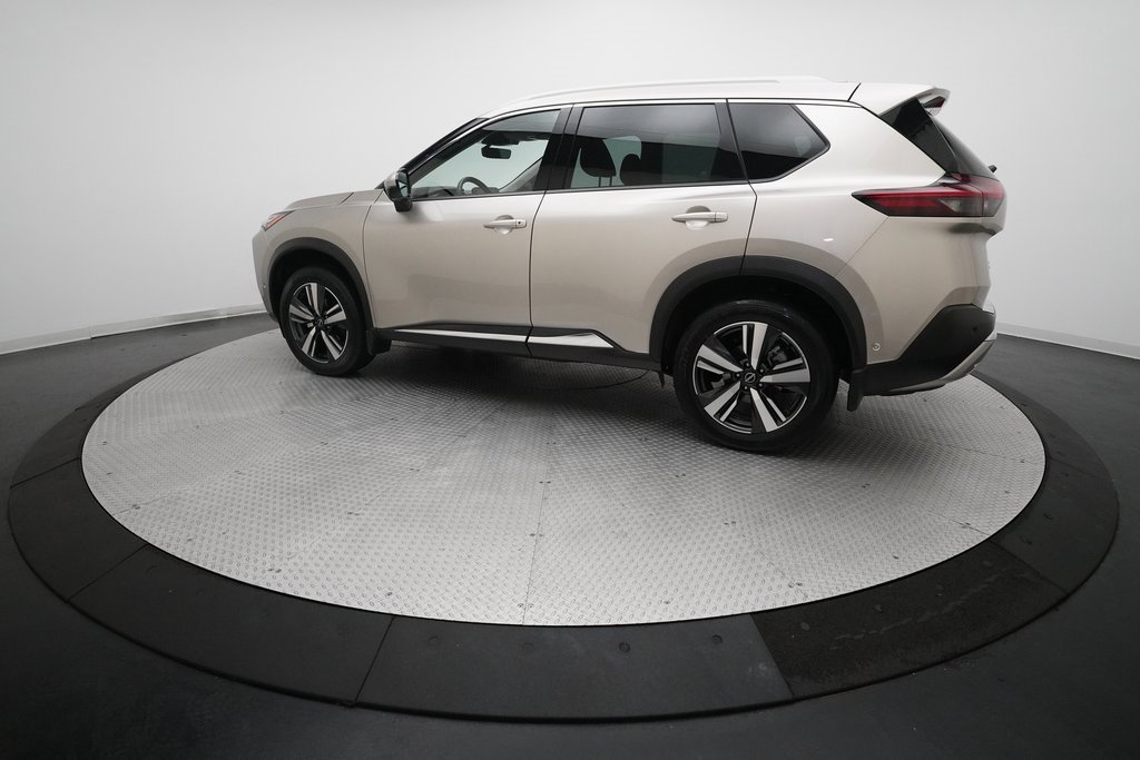 Certified 2023 Nissan Rogue Platinum w/ Platinum Premium Package image 12