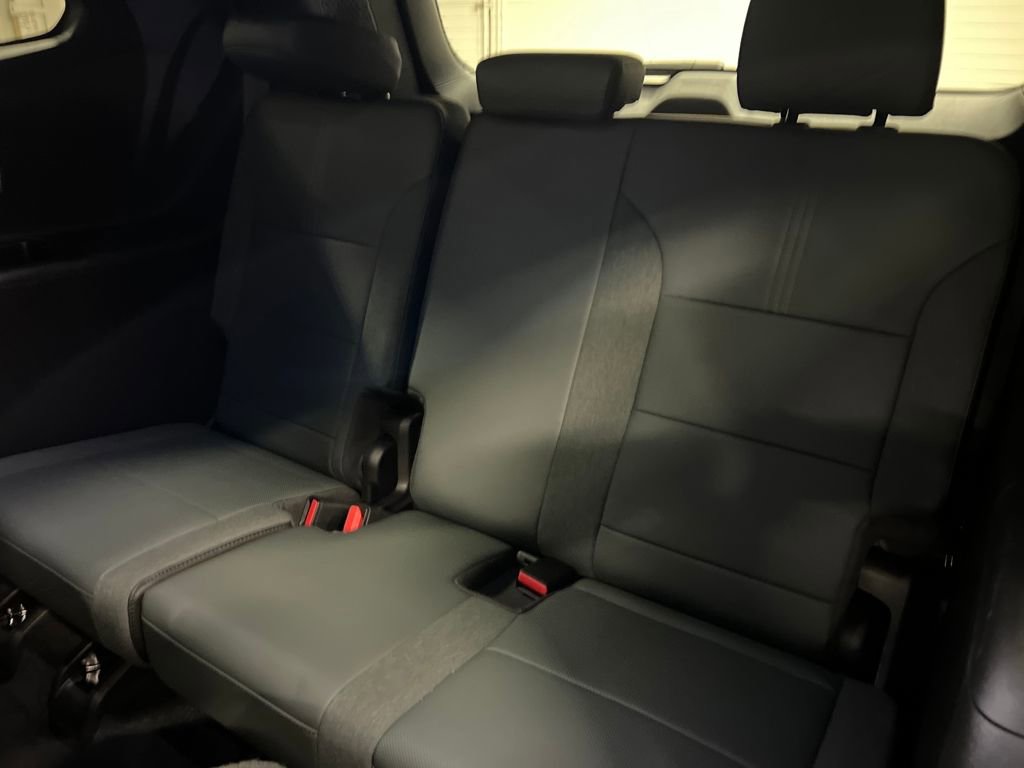 Certified 2025 GMC Acadia AT4 image 15