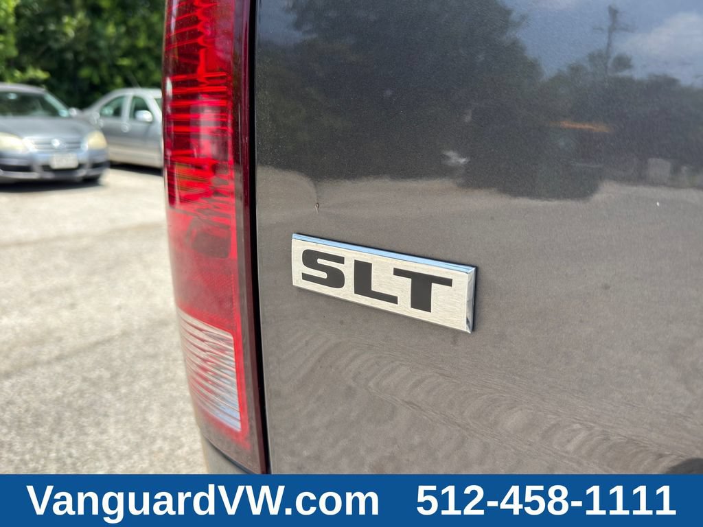 Used 2024 RAM 1500 Classic SLT AWD/4WD image 10