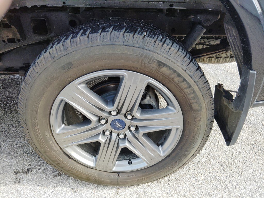 Used 2020 Ford F150 Lariat image 10