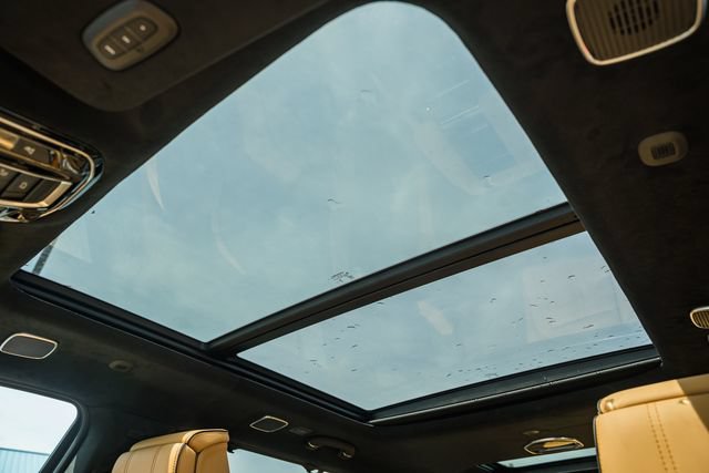 New 2026 Jeep Grand Wagoneer Summit AWD/4WD image 60