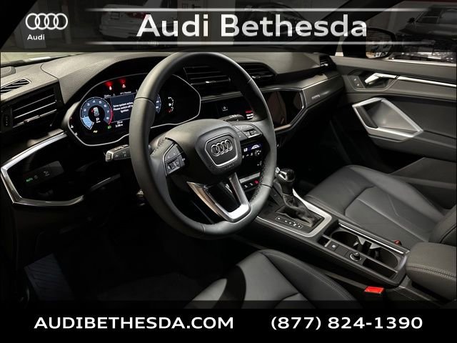New 2025 Audi Q3 2.0T Premium image 12