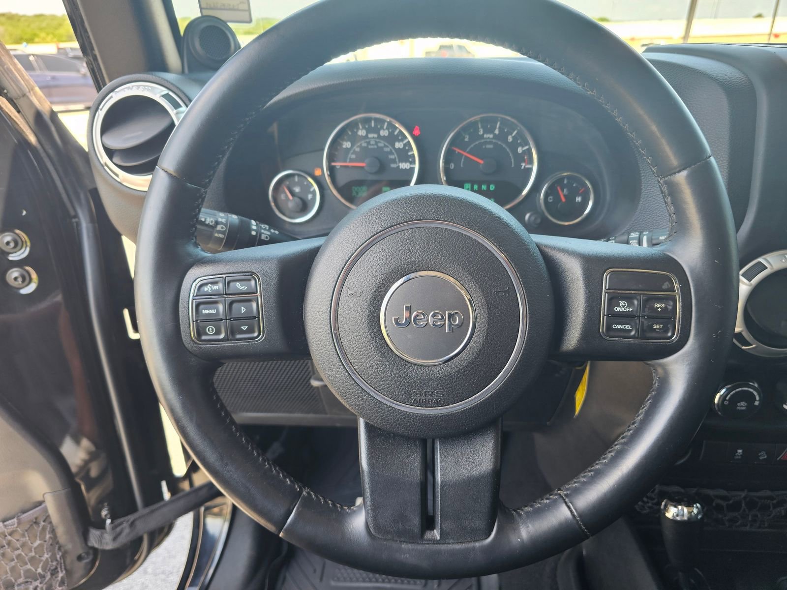 Used 2013 Jeep Wrangler Rubicon w/ PWR Convenience Group AWD/4WD image 15