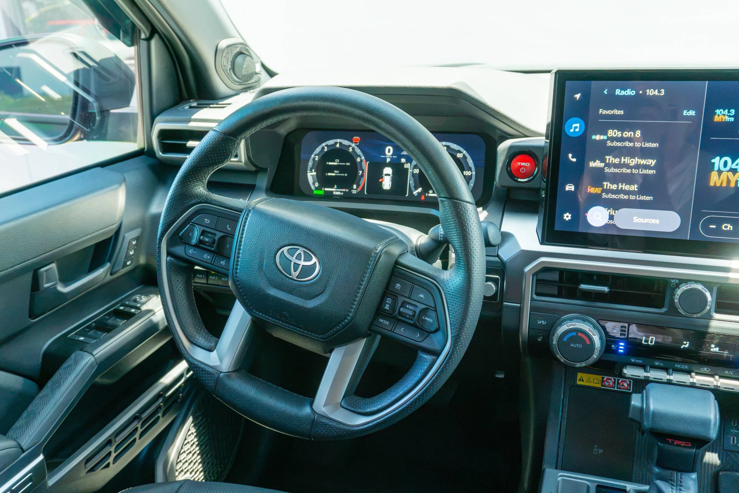 Used 2026 Toyota 4Runner Limited AWD/4WD image 93