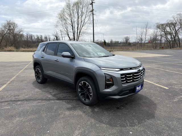 New 2026 Chevrolet Equinox LT image 3
