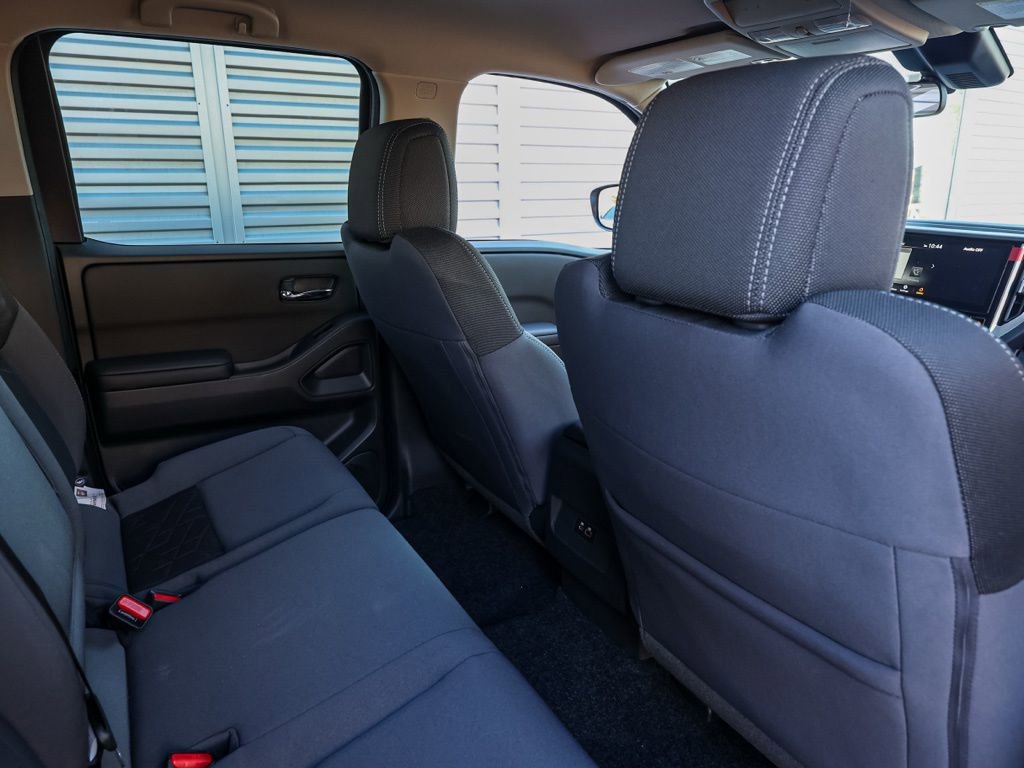 New 2026 Nissan Frontier SV w/ Tow Package image 16