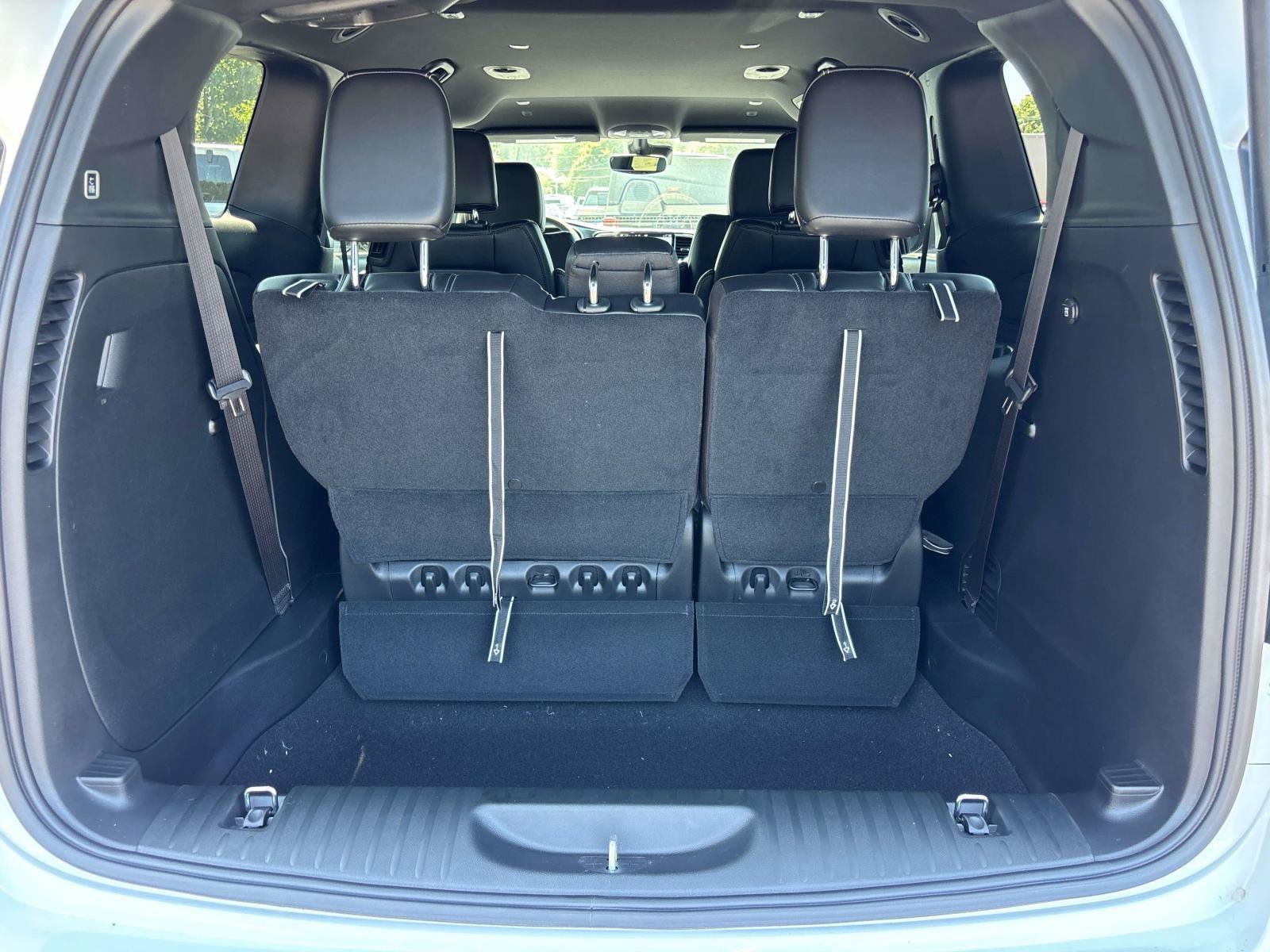 New 2027 Chrysler Pacifica Select AWD/4WD image 4