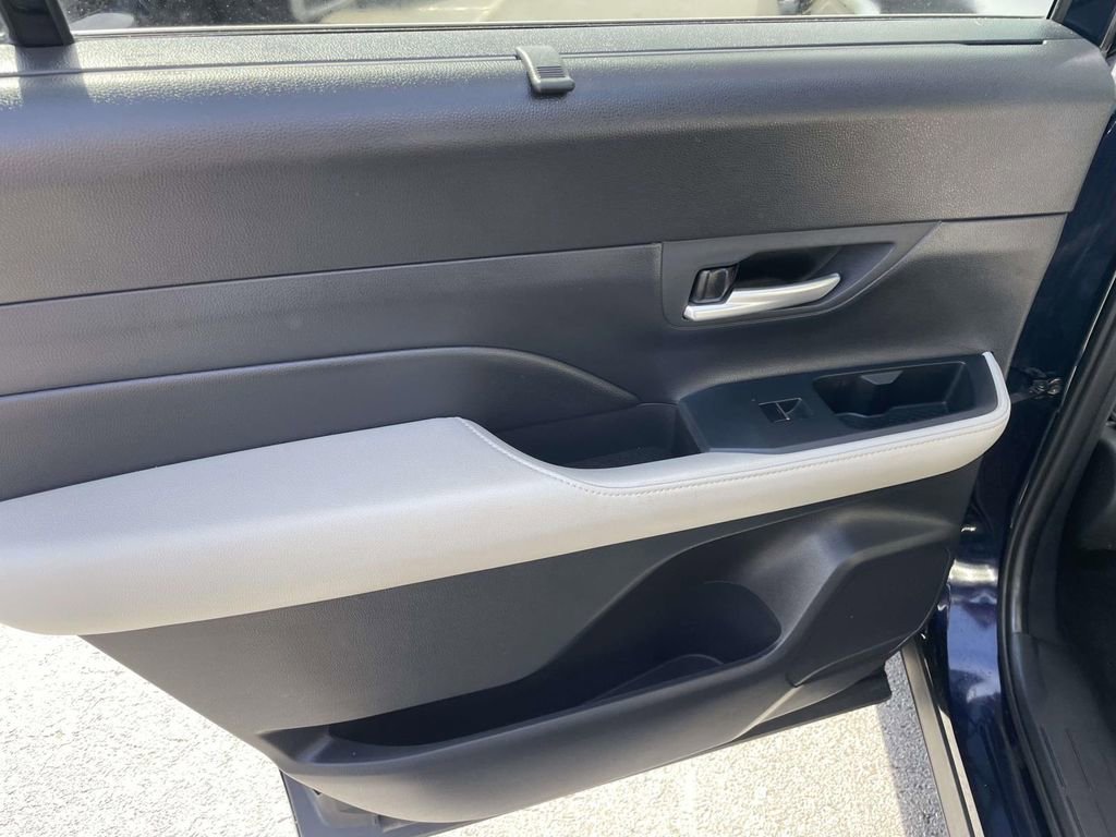 Used 2025 Toyota Grand Highlander FWD image 22