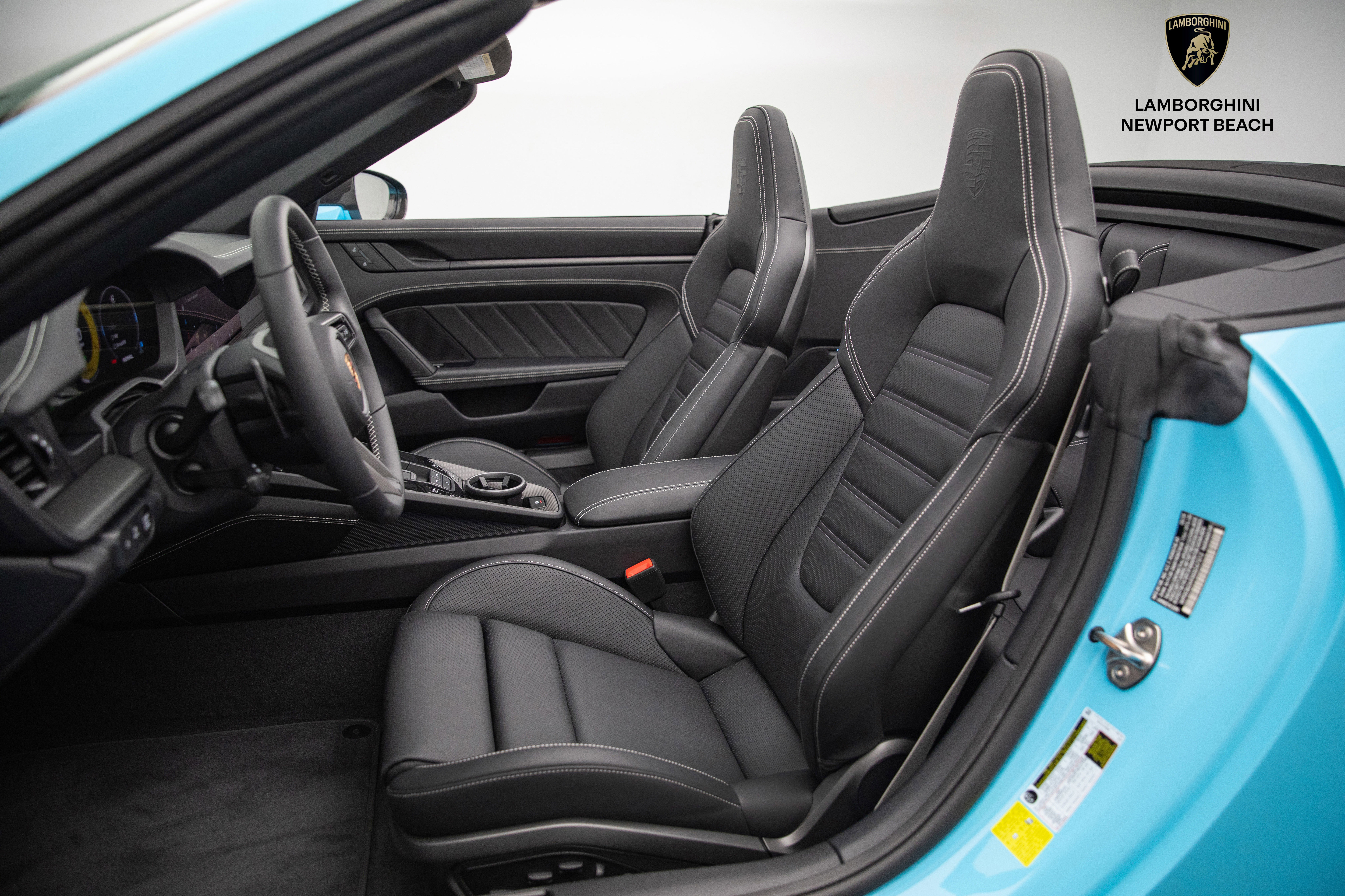 Used 2025 Porsche 911 GTS image 24