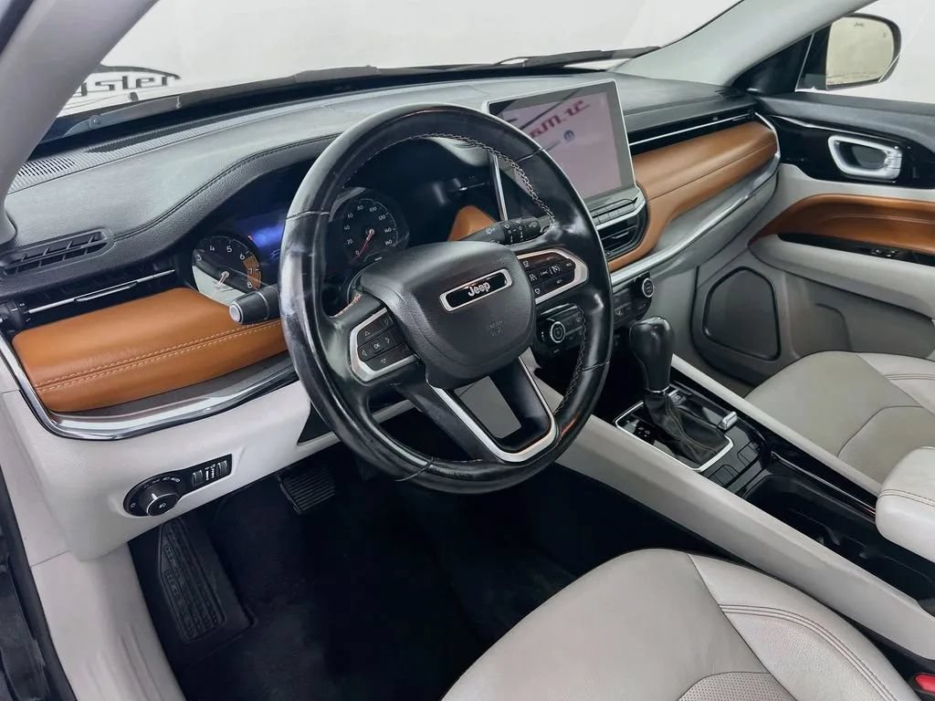 Used 2022 Jeep Compass Limited AWD/4WD image 10