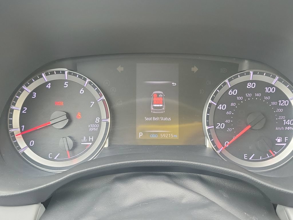 Used 2020 Toyota Highlander LE AWD/4WD image 25