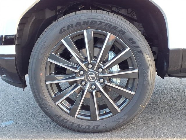 New 2026 Lexus GX 550 w/ Cold Area Package AWD/4WD image 11