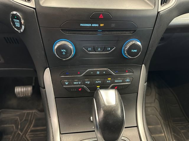 Used 2015 Ford Edge SEL w/ Equipment Group 201A AWD/4WD image 27