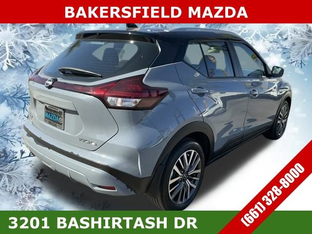 Used 2023 Nissan Kicks SV image 5