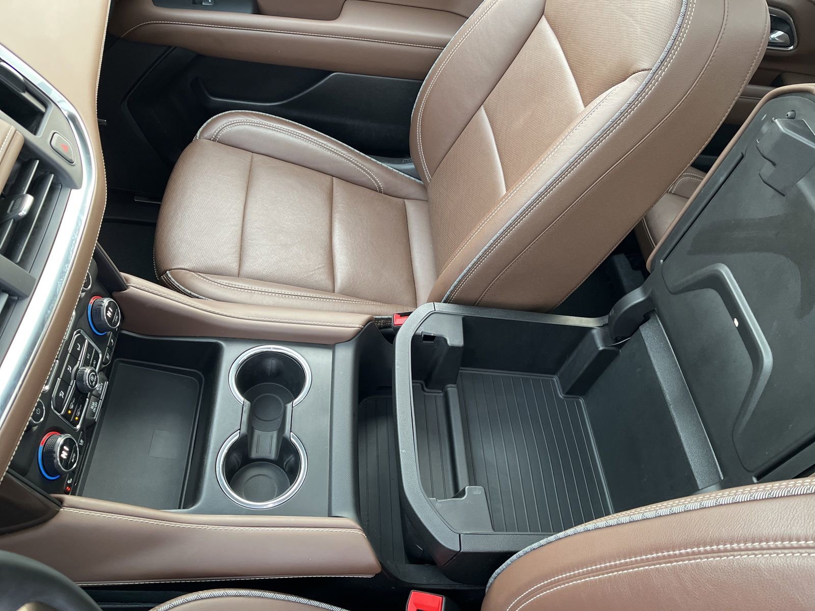 Certified 2023 Chevrolet Tahoe High Country w/ LPO, Illumination Package image 43