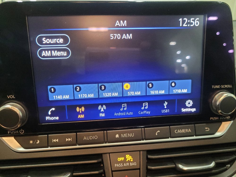 Used 2024 Nissan Altima 2.5 SV image 25