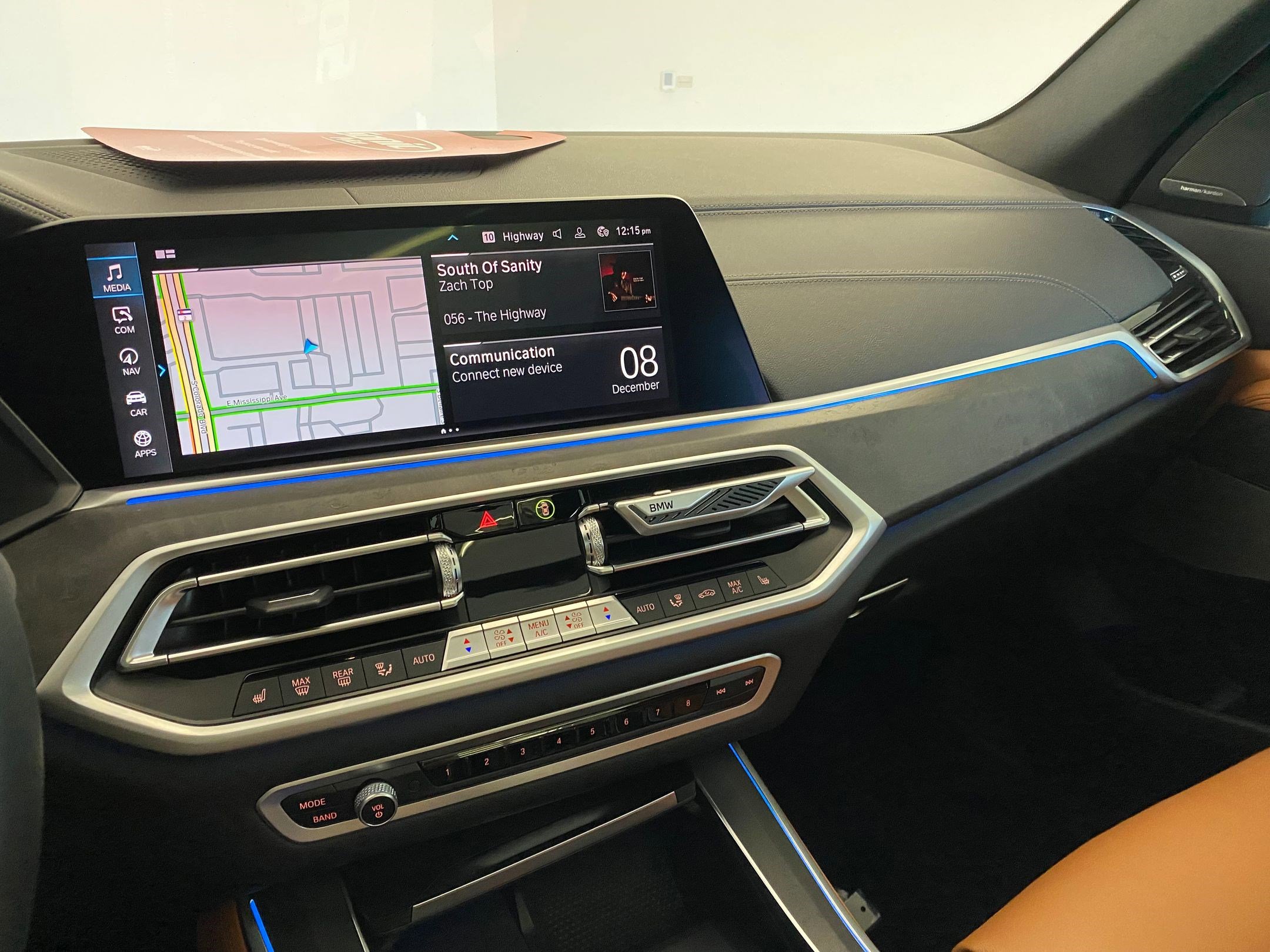 Certified 2022 BMW X5 xDrive45e image 24