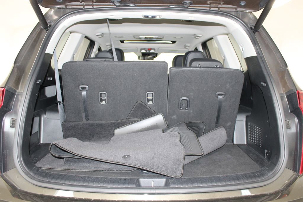 Used 2025 Kia Telluride S image 13