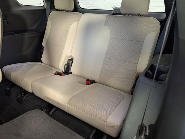 Certified 2022 Chevrolet Traverse LT image 28