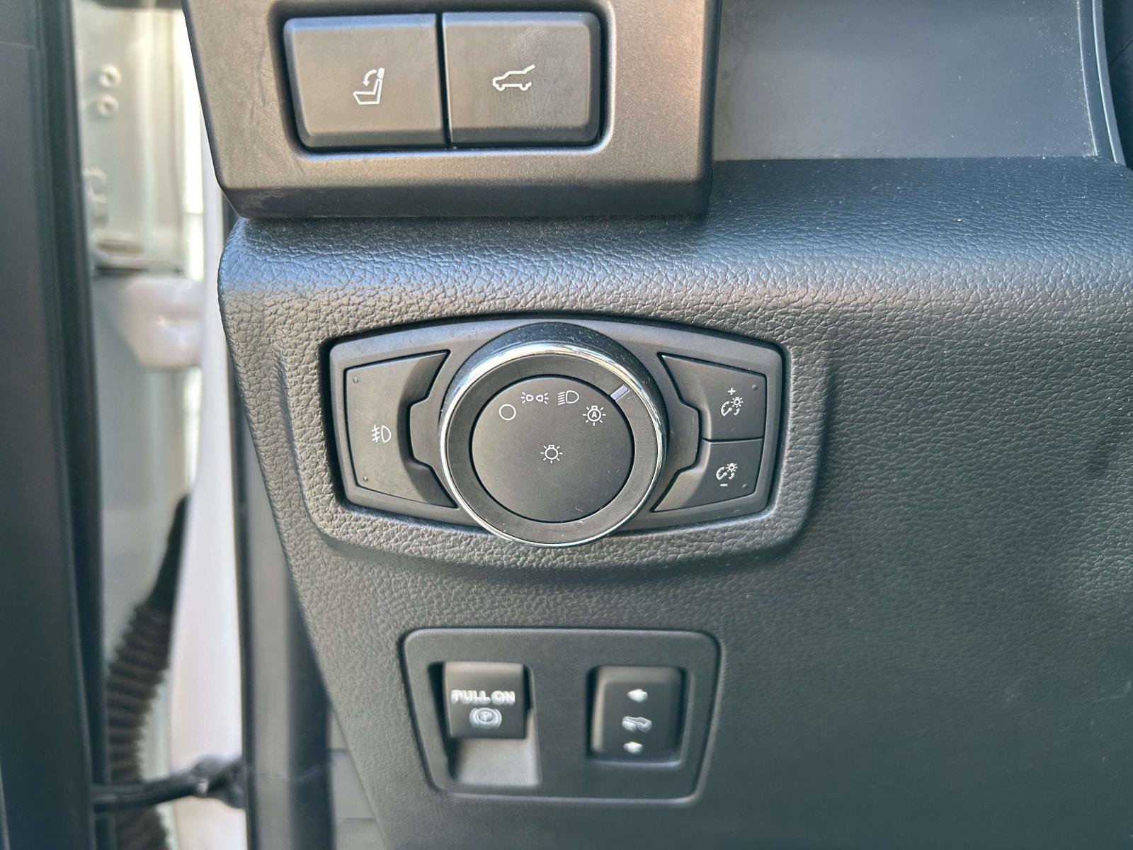 Used 2020 Ford Expedition Max Limited RWD image 21