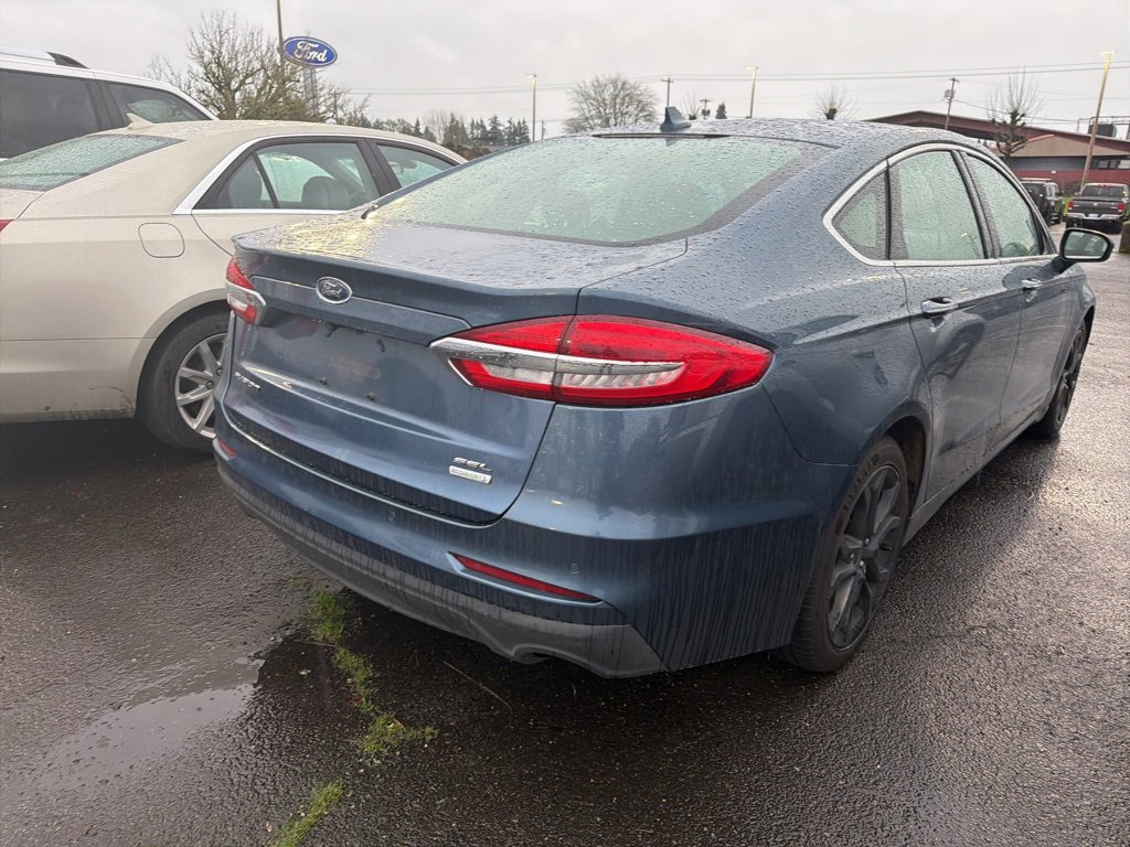 Used 2019 Ford Fusion SEL image 4
