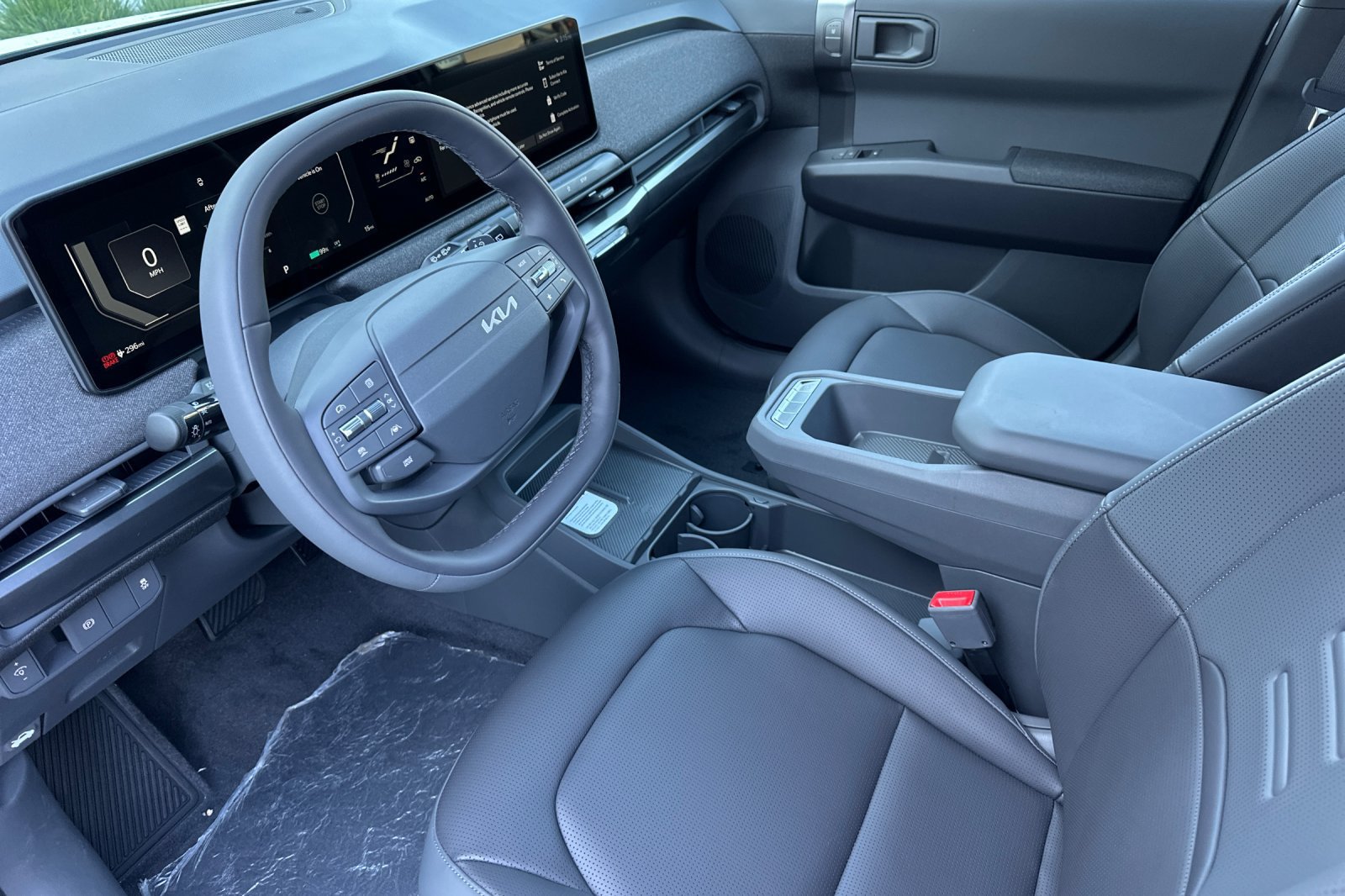 New 2027 Kia EV3 Wind FWD image 10
