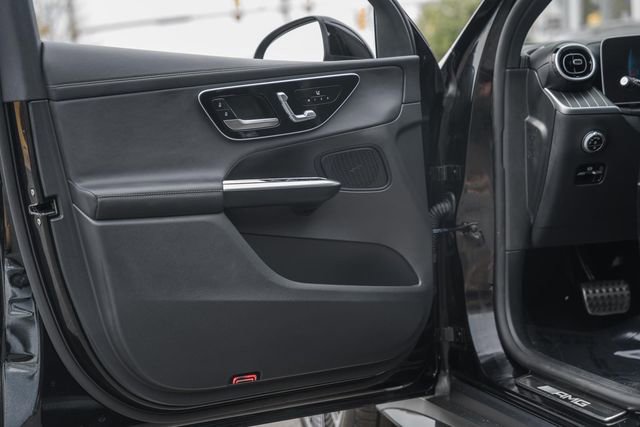 Certified 2024 Mercedes-Benz GLC 43 AMG 4MATIC w/ Driver Assistance Package image 38