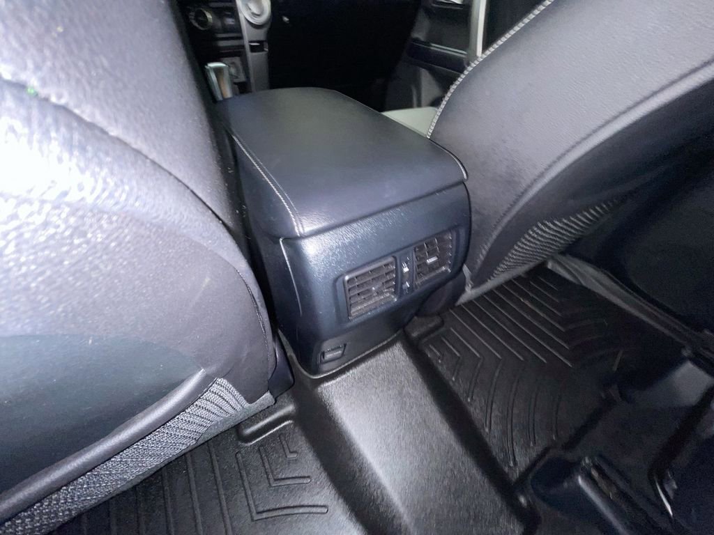 Used 2018 Toyota 4Runner SR5 Premium image 21