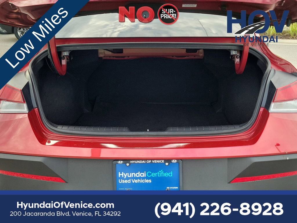 Certified 2025 Hyundai Elantra Sport FWD image 12