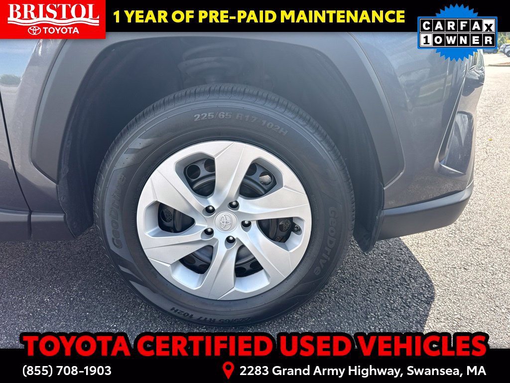 Certified 2025 Toyota RAV4 LE AWD/4WD image 13