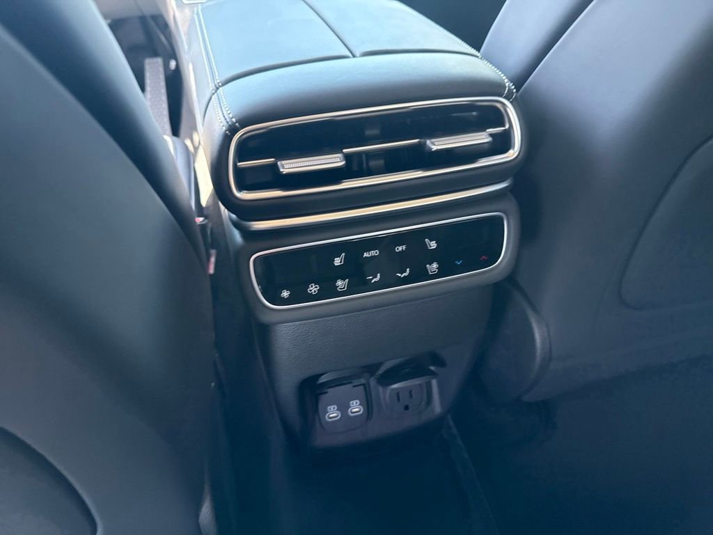 New 2026 Genesis GV80 3.5T Prestige AWD/4WD image 12