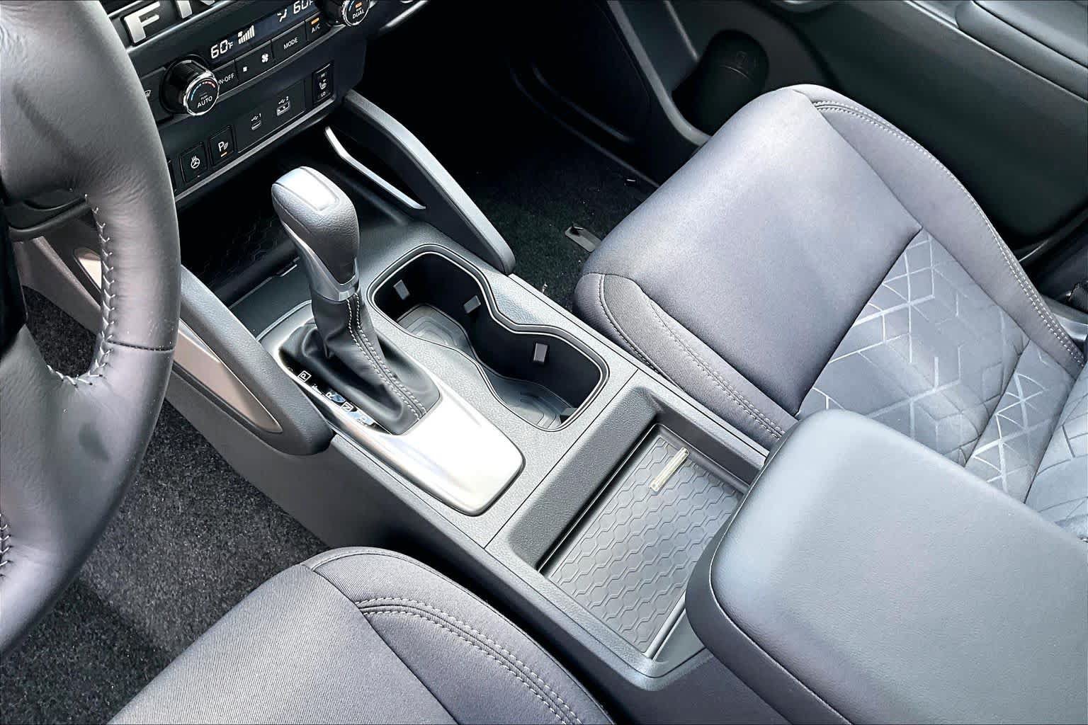 New 2027 Nissan Frontier SV RWD image 11