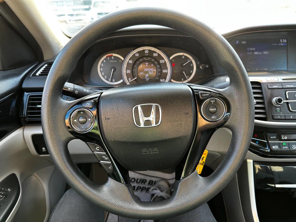 Used 2017 Honda Accord LX image 13