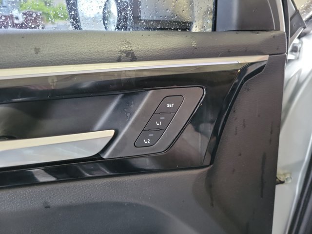 Used 2023 Mitsubishi Outlander SEL AWD/4WD image 20