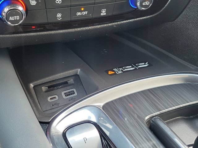 Used 2023 Buick Enclave Essence w/ LPO, Floor Liner Package FWD image 22