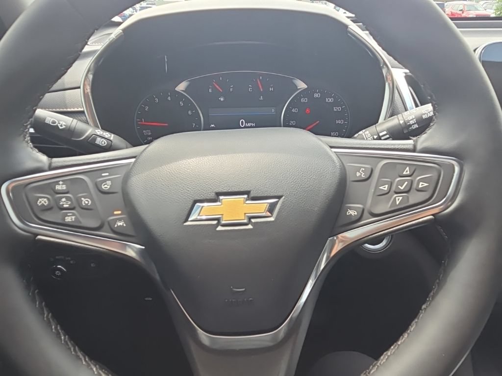Used 2024 Chevrolet Equinox Premier FWD image 29