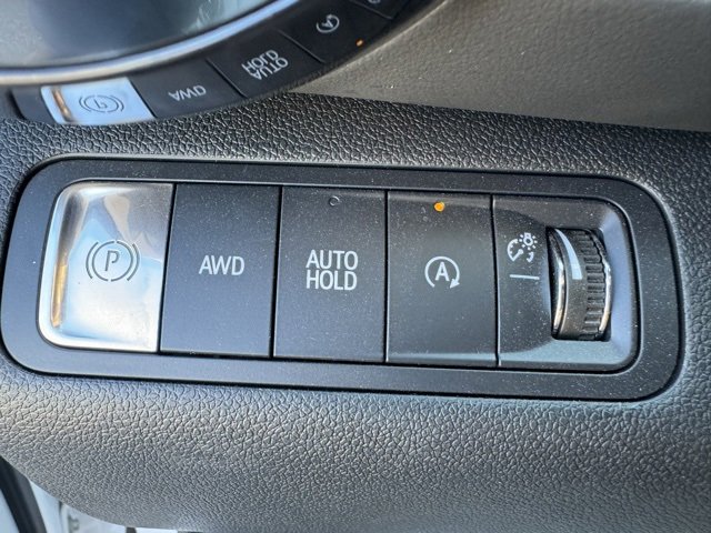 Certified 2025 Chevrolet Equinox LT w/ Safety and Technology Package image 21