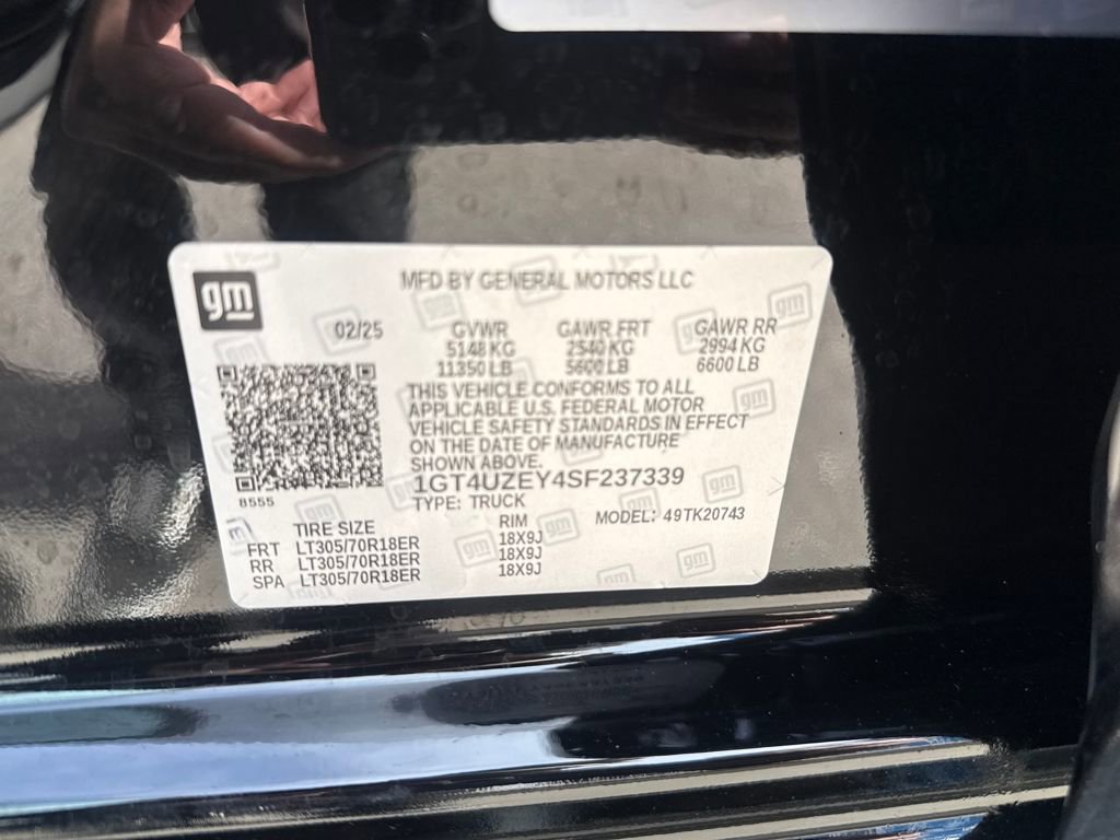 Used 2025 GMC Sierra 2500 AT4X w/ AT4X AEV Edition image 30