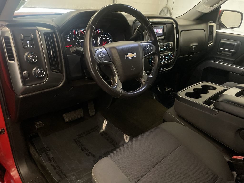 Used 2015 Chevrolet Silverado 1500 LT AWD/4WD image 4
