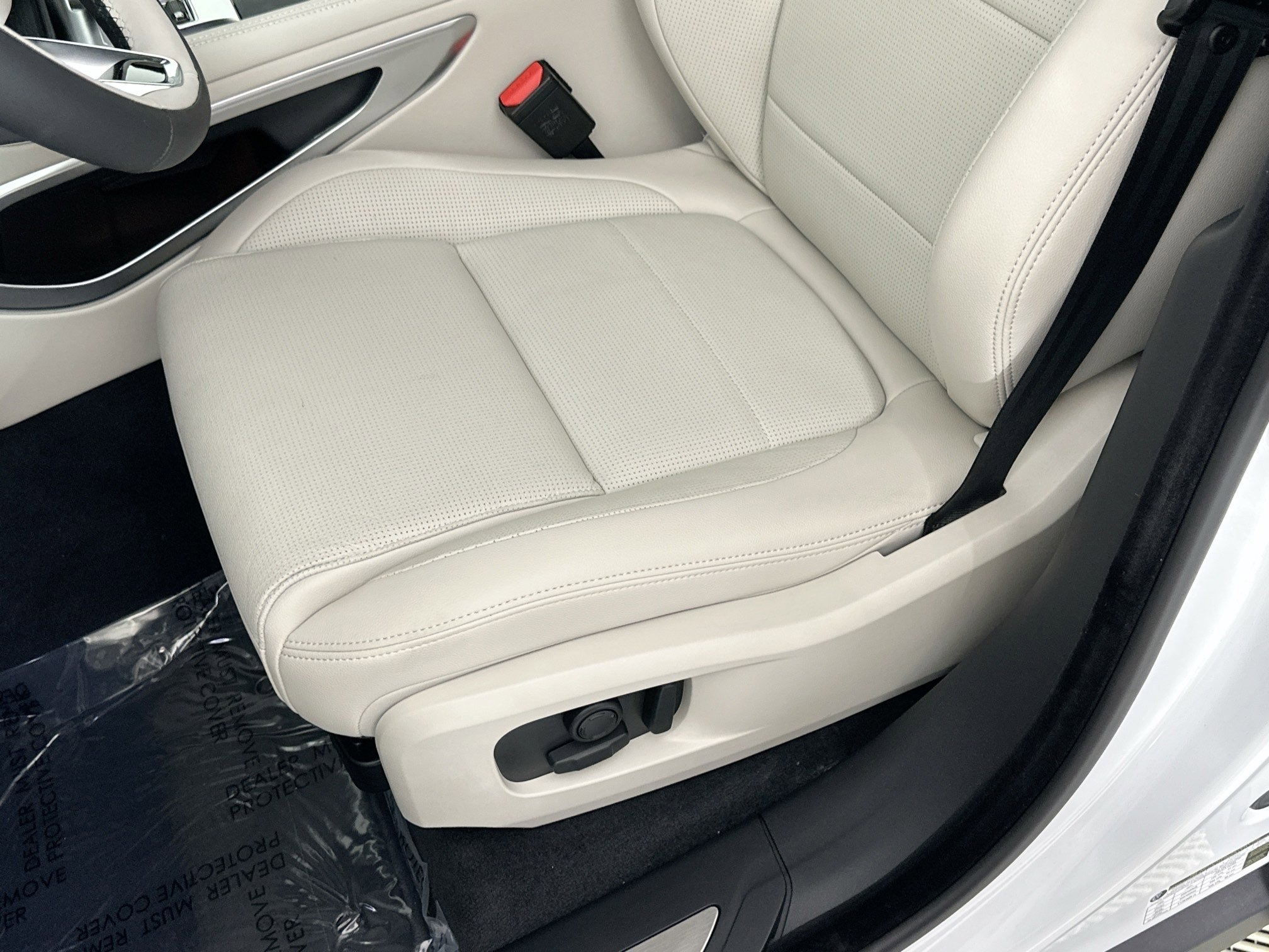 Used 2026 Jaguar F-PACE R-Dynamic S image 17