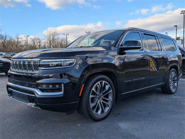 Certified 2023 Jeep Grand Wagoneer L Series III w/ HD Trailer Tow Package image 10