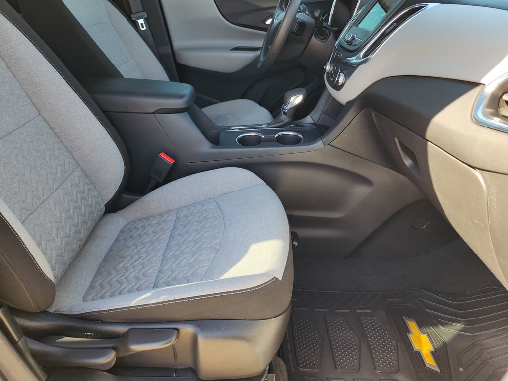 Used 2023 Chevrolet Equinox LS w/ LS Convenience Package image 19