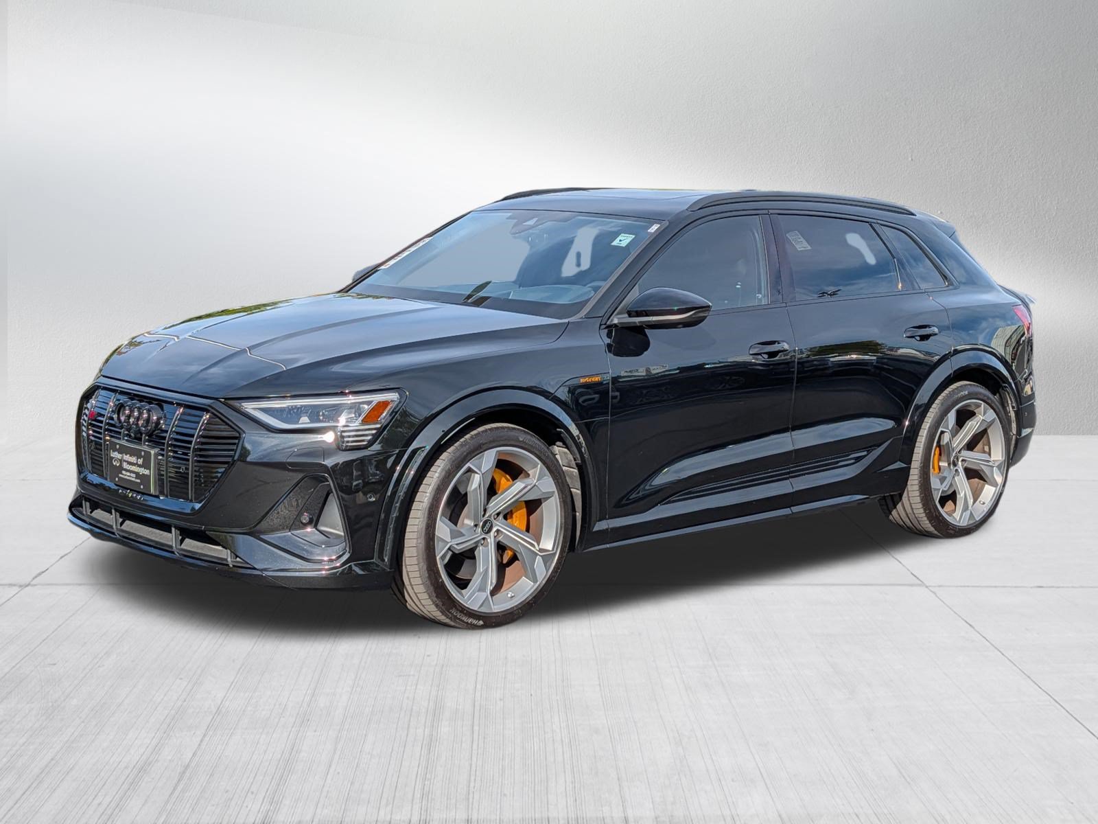 Used 2023 Audi e-tron S Prestige w/ Prestige Package AWD/4WD image 3