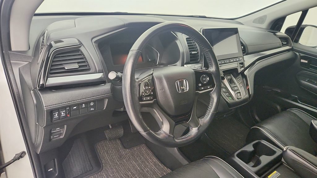 Used 2022 Honda Odyssey Elite image 13
