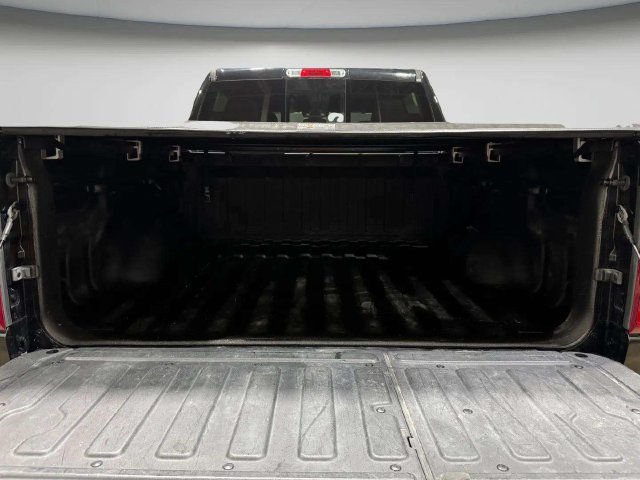 Used 2020 RAM 1500 Laramie w/ Sport Appearance Package AWD/4WD image 29